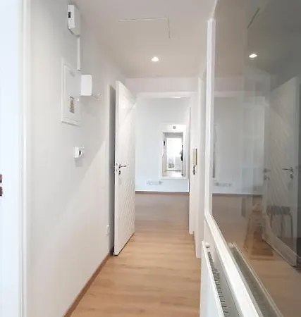 Daire Kalidonia , Spacious 2 Bedroom With Office Lefkoşa