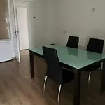 דירה Kalidonia , Spacious 2 Bedroom With Office ניקוסיה