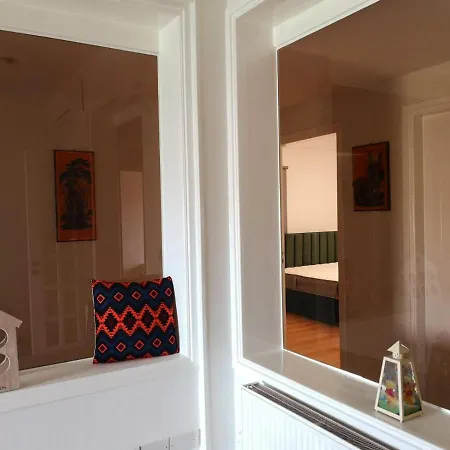 Appartamento Kalidonia , Spacious 2 Bedroom With Office