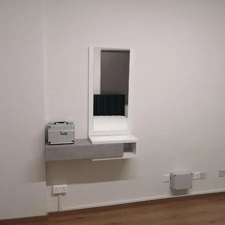Appartamento Kalidonia , Spacious 2 Bedroom With Office Nicosia