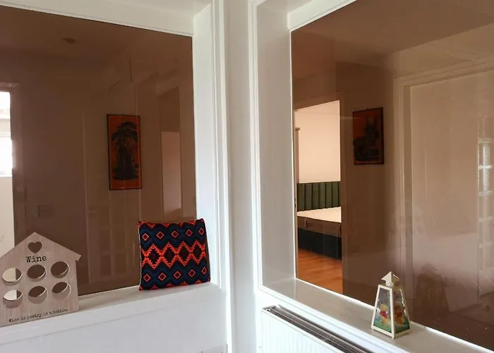 Apartament Kalidonia , Spacious 2 Bedroom With Office