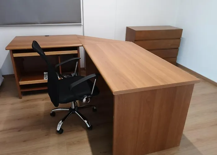 Lägenhet Kalidonia , Spacious 2 Bedroom With Office *