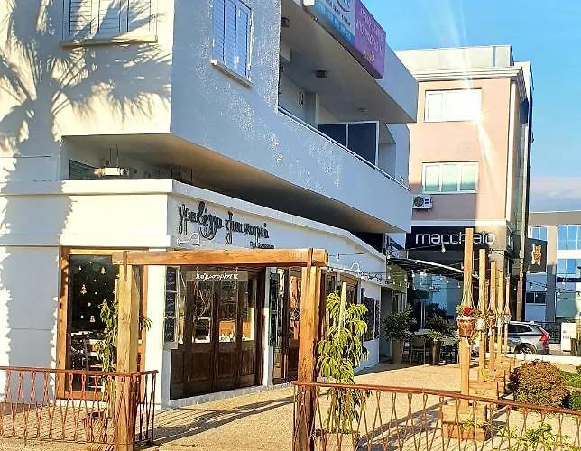 Apartament Kalidonia , Spacious 2 Bedroom With Office Nikozja