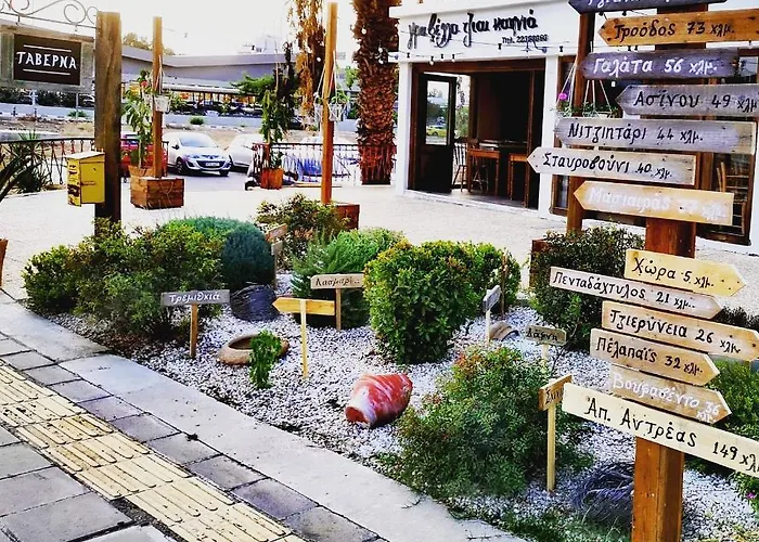 Kalidonia , Spacious 2 Bedroom With Office Lägenhet