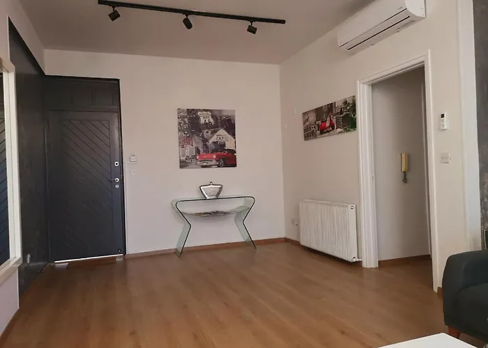 Apartament Kalidonia , Spacious 2 Bedroom With Office *